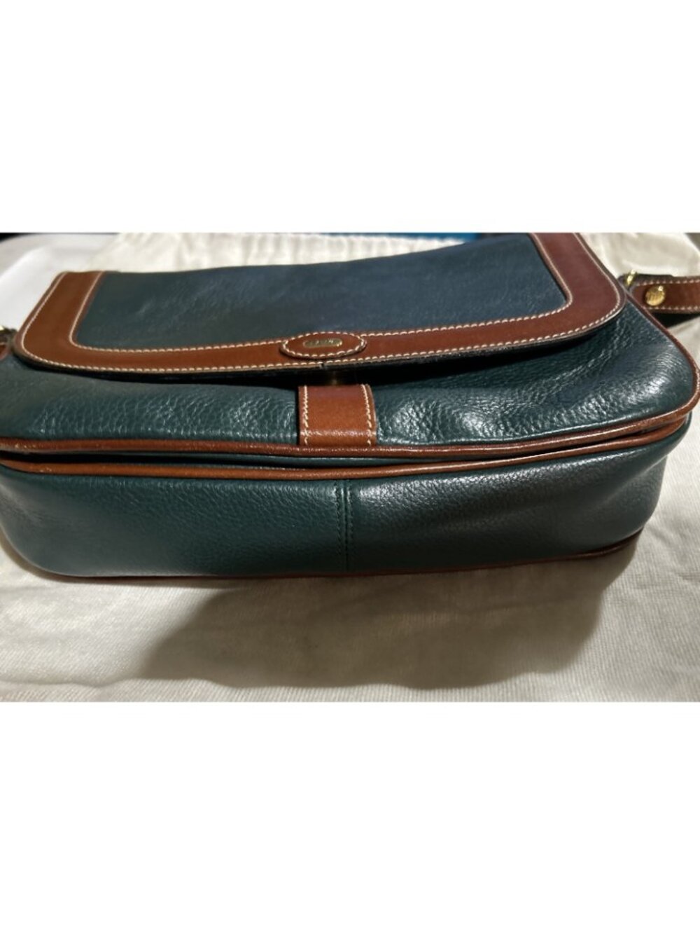 VTG BALLY Green Pebbled Leather Crossbody Bag Gold Logo Made in Italy Dust Bag - Picture 10 of 16